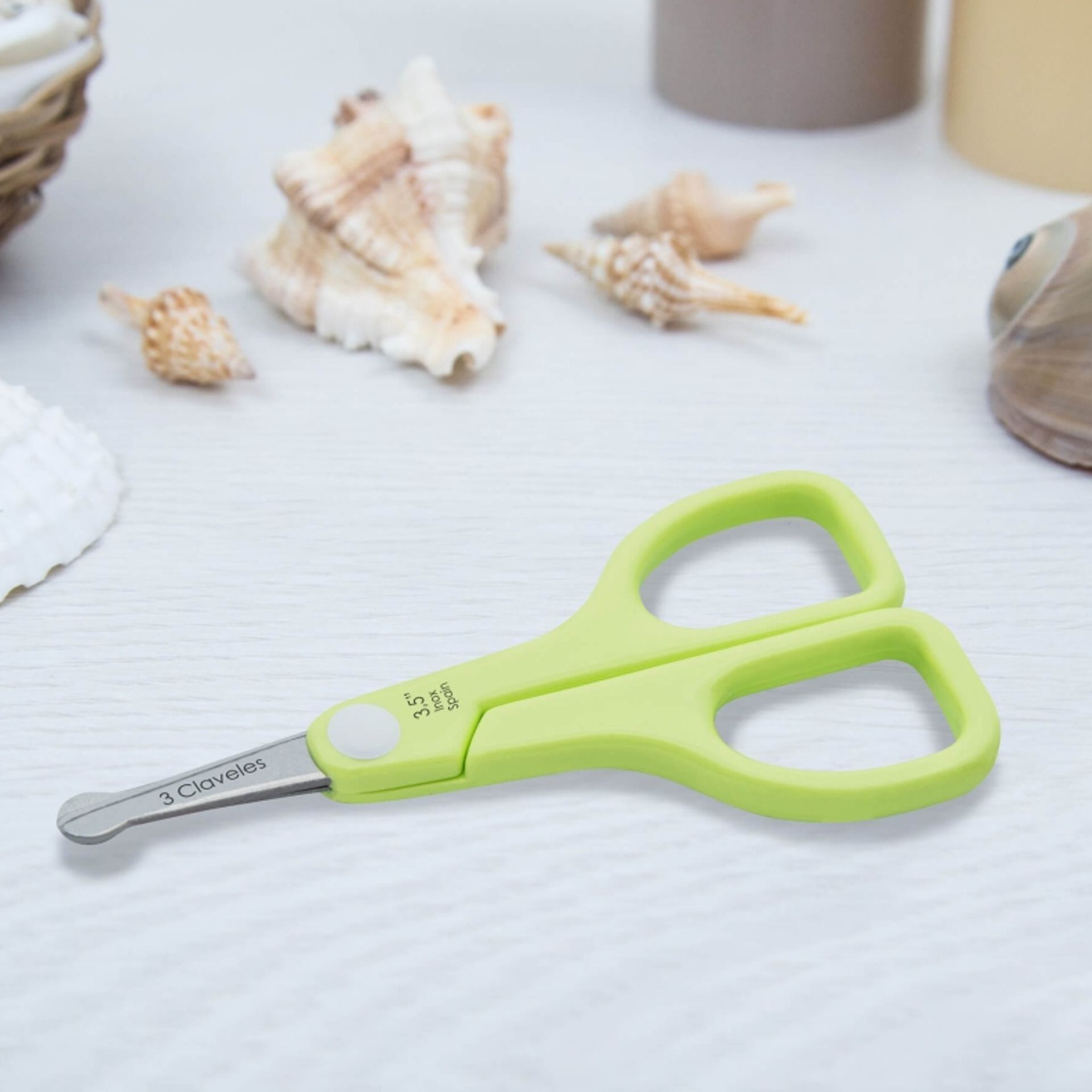 Tesoura para Bebé em Inox M.A.B.S. 9 cm - 3 Claveles