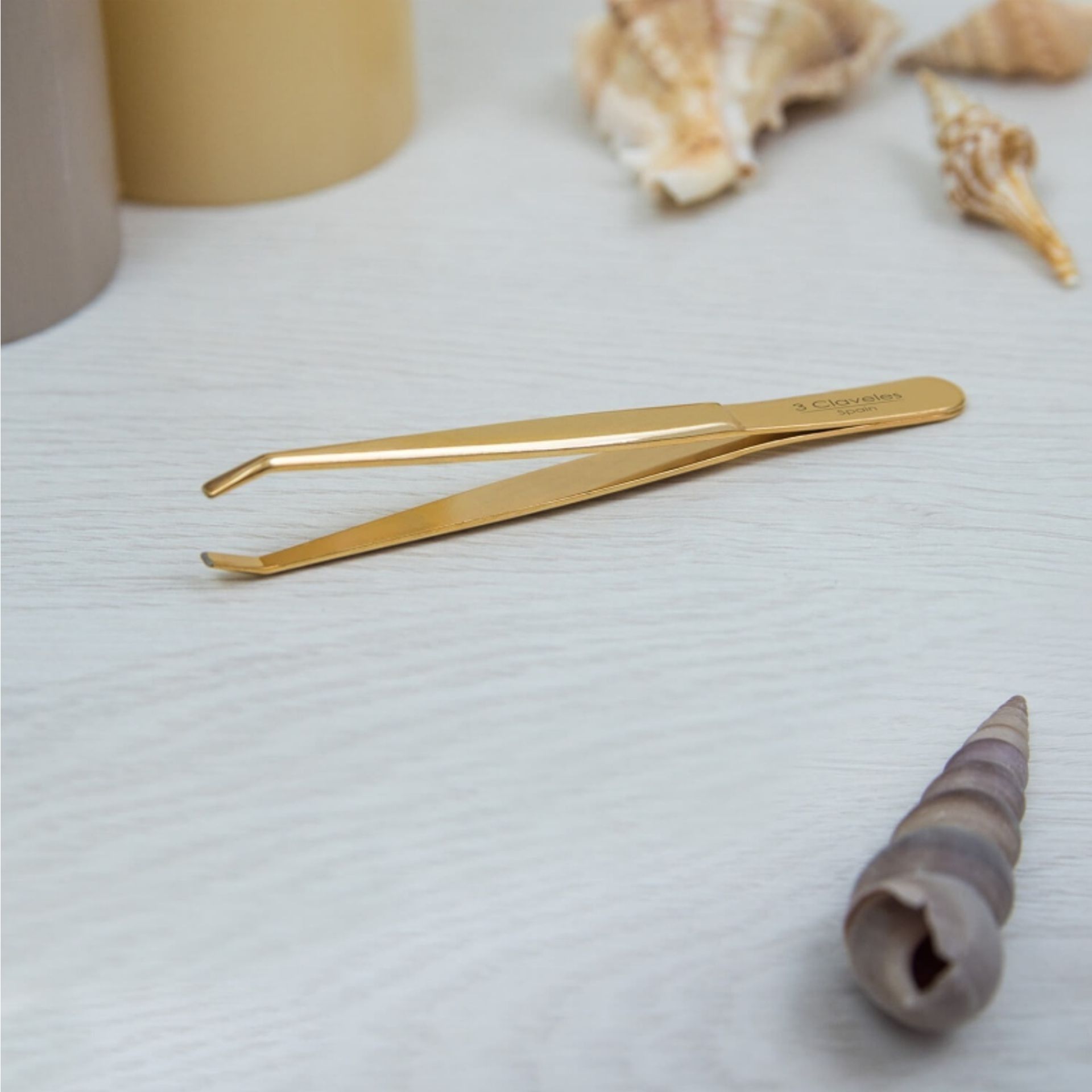 Pinça Depilatória Pequena 9 cm | Dourada - 3 Claveles