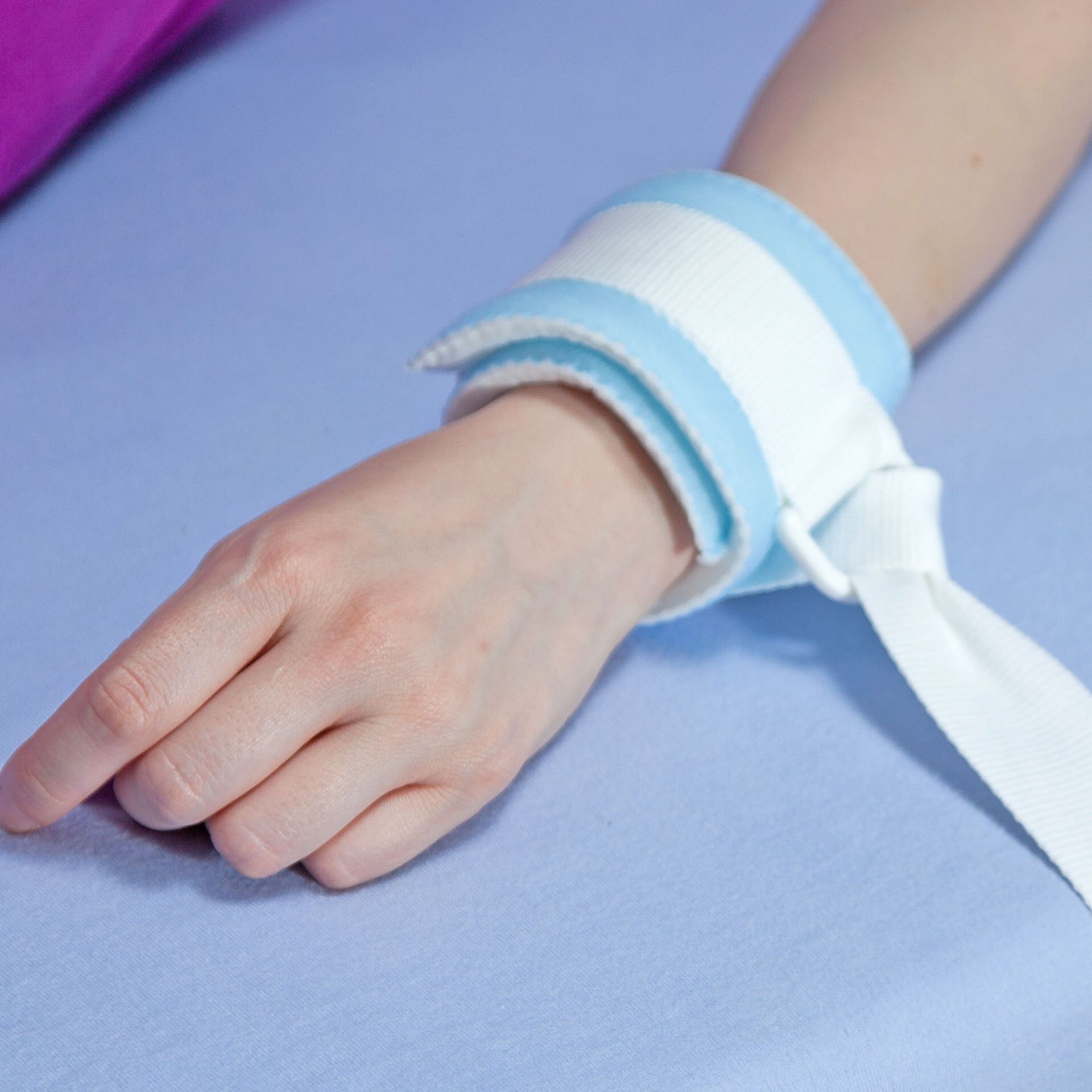 Imobilizador de Pulso com Anilha em Nylon Salvacel - Par