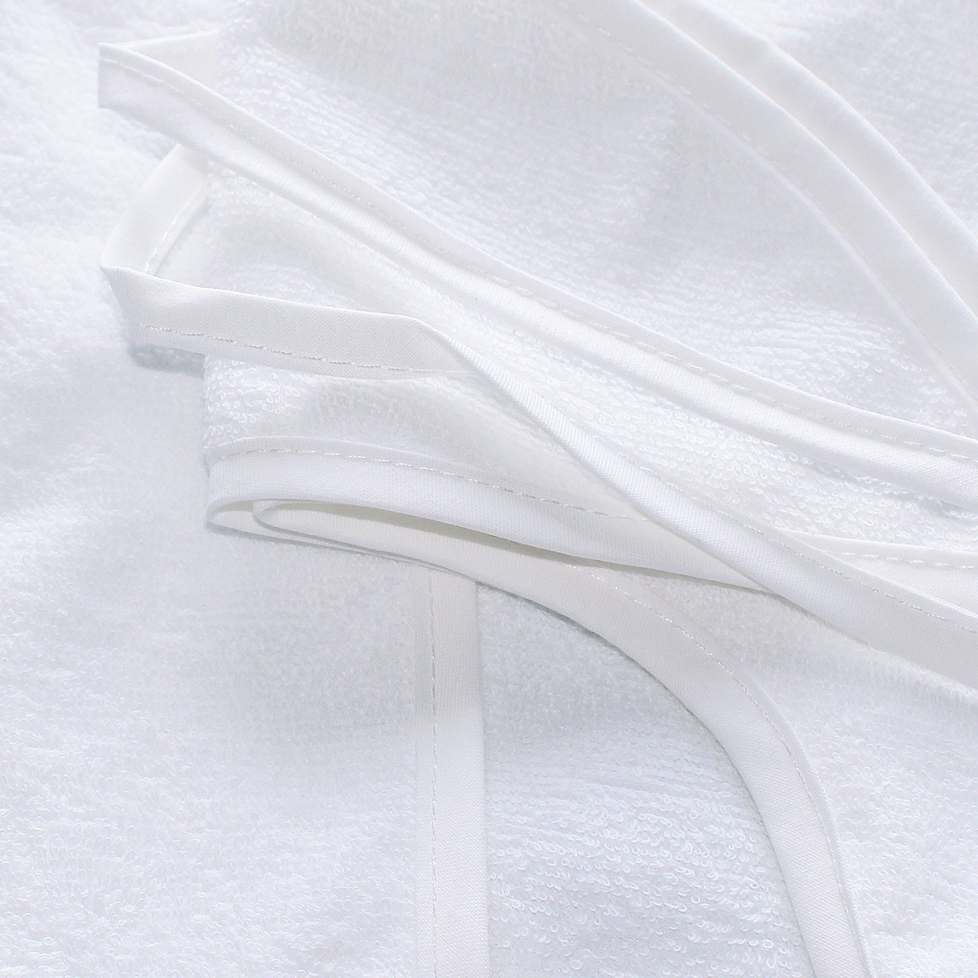 Babete para Adulto Impermeável com Bolsa - 60 x 40 cm