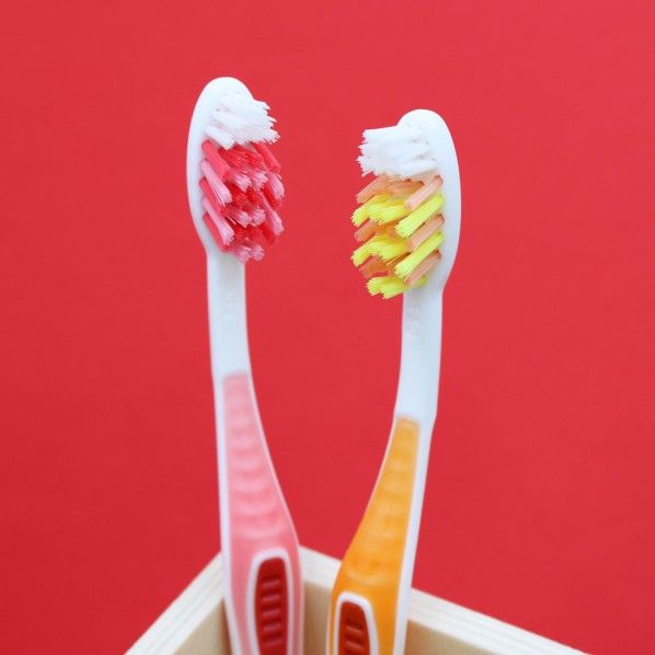Escova de Dentes Expert 3 Extra Média - Foramen