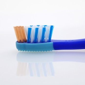 Escova de Dentes X-Treme Júnior Média - Forament